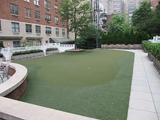 Sold by Corcoran | media 8