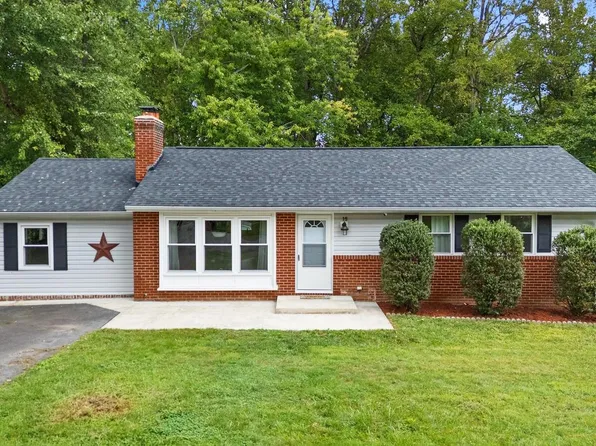 15 Well St, Huntingtown, MD 20639