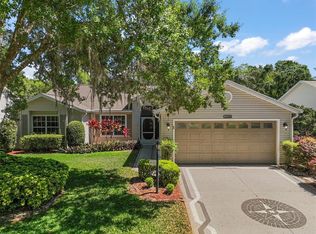 25736 Whisper Oaks Rd, Leesburg, FL 34748