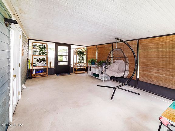 2nd image of 206 DOLPHIN Drive