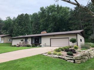 N1631 Hagen Rd, La Crosse, WI 54601