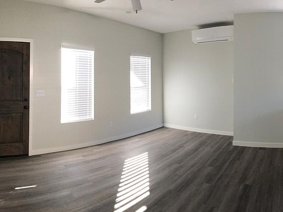 3rd image of 4356 34th St