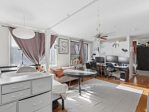 2nd image of 3330 61st St APT 201