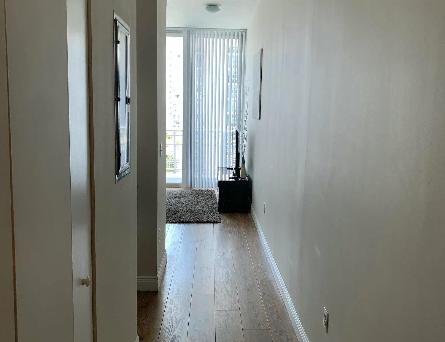 1 bed, 1.0 bath, 678 sqft, $2,500 — Photo 1