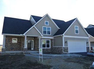 7875 Iron Horse Rd, Monclova, OH 43542