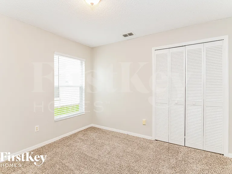 2841 Picadilly Cir — Photo 16