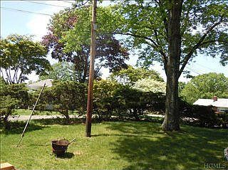 1st image of 9 Frances Dr E