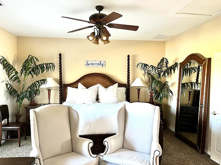 45235 Crystal Springs Dr — Photo 1