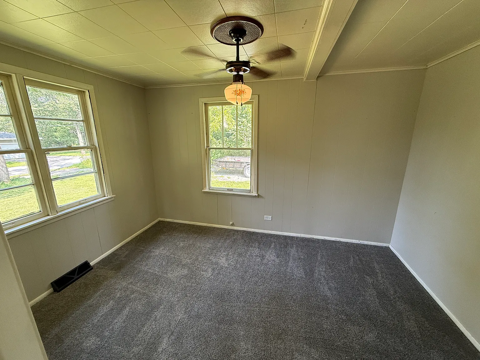 4 bed, 1815 sqft, $2,200 — Photo 3