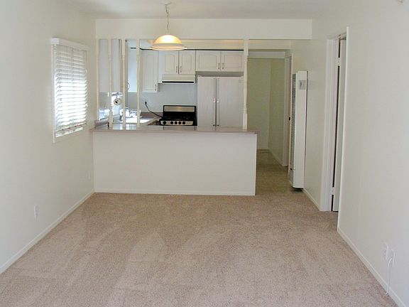 3rd image of 117 24th St