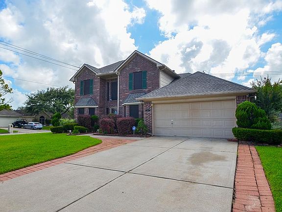 3rd image of 1101 Glenmeadows Dr