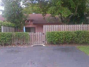 1st image of 5108 E Lakes Dr