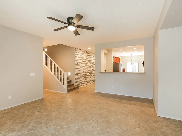 1575 E Elgin St — Photo 6