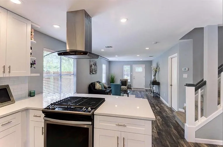 1710 Palmetto Dr — Photo 11