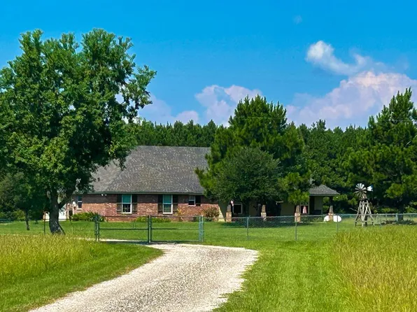 455 County Road 935, Nacogdoches, TX 75964