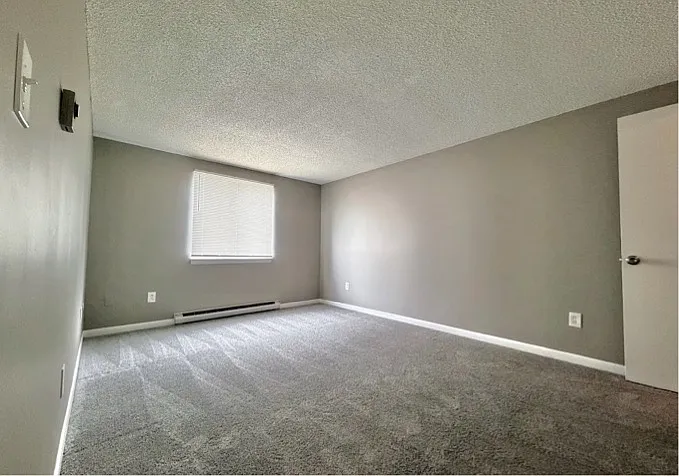 6305 Robinson Rd #4 — Photo 11