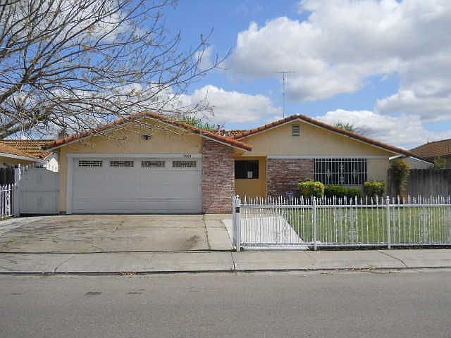 1st image of 9060 Tam O Shanter Dr