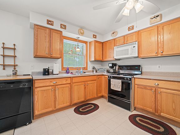 5th image of 6576 W Plum Valley Rd NW