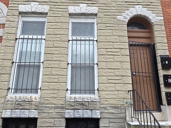 5th image of 1125 Harlem Ave #1