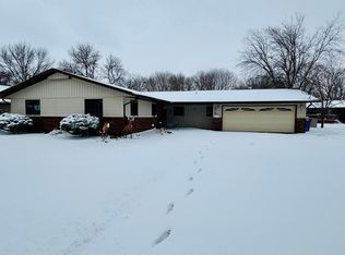 1915 Iowa Ave SE, Huron, SD 57350