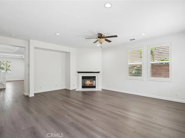 27 Daphne — Photo 15