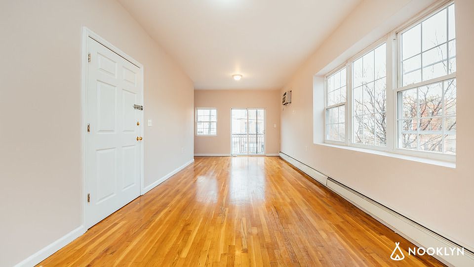 1st image of 92 Putnam Ave #1