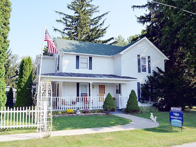 1st image of 311 E Hilborn Ave