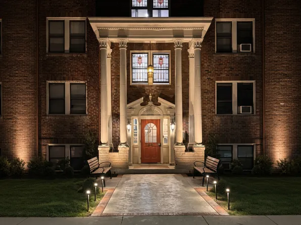 Apartments On Academy