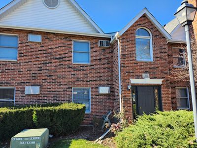 1315 Cunat Ct APT 1B, Lake In The Hills, IL, 60156