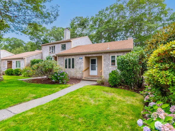 67 Woodland Trail, East Falmouth, MA 02536