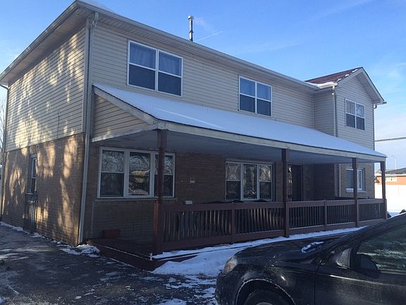 2nd image of 10310 S 75th Ct
