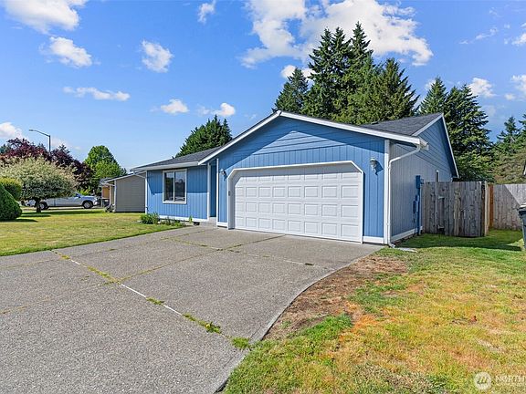 2nd image of 4525 Stikes Drive SE