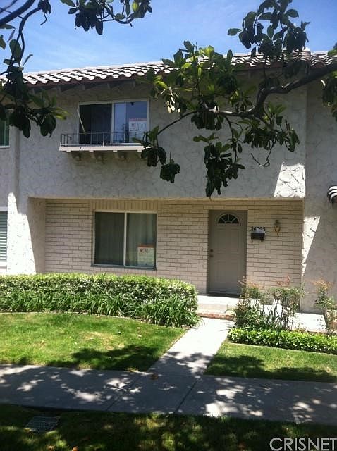 Front of Unit off of Green Belt