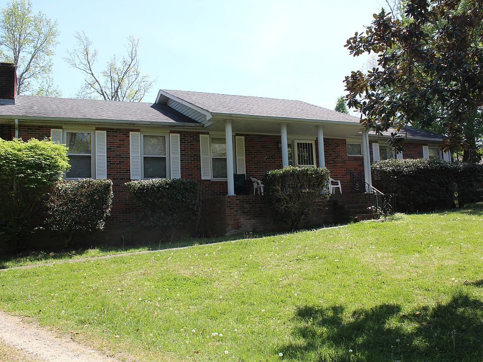 1st image of 2134 Williamsburg Cir