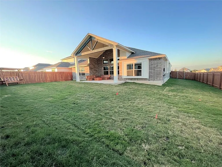248 Tanda Ln — Photo 13