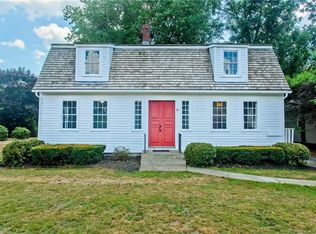 12 Post Office Rd, Enfield, CT 06082