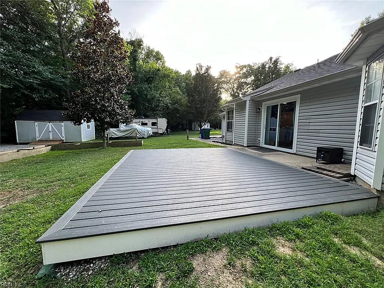 120 Misty Ridge Ln — Photo 35
