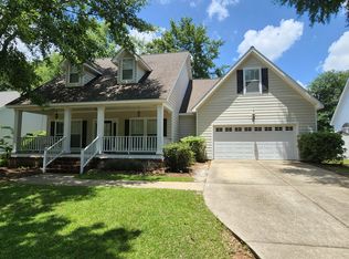 122 Orchard Cir, Dothan, AL 36305