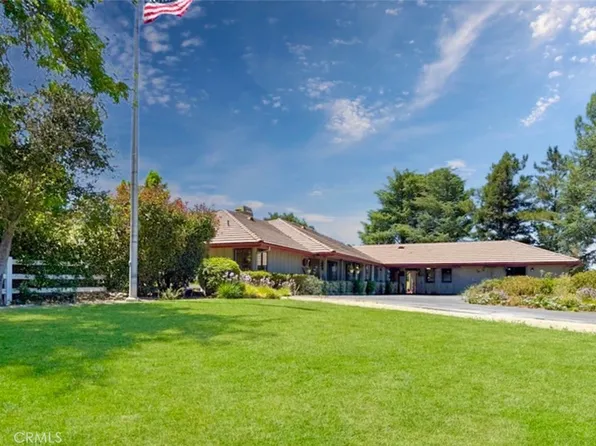 1380 Shane Ln, Templeton, CA 93465