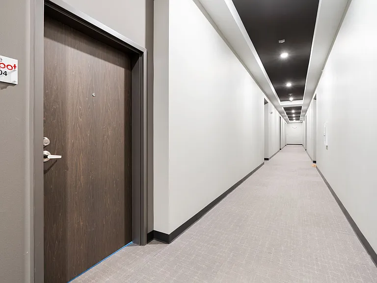 Depot Building C Luxury Rentals — Photo 14