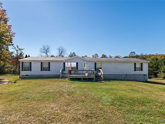 2nd image of 214 Edge Hill Dr