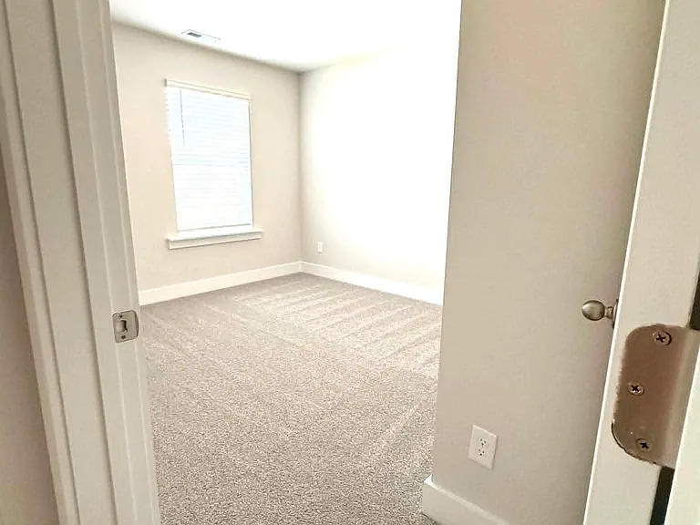 7630 Pennycress Dr #7630 — Photo 8