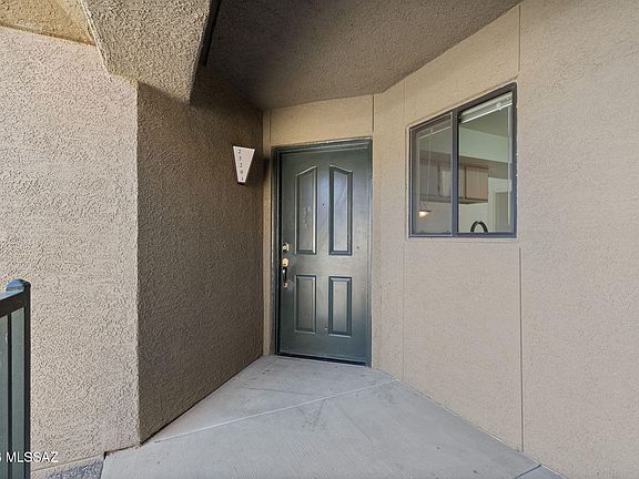 3rd image of 5751 N Kolb Rd Unit 25201