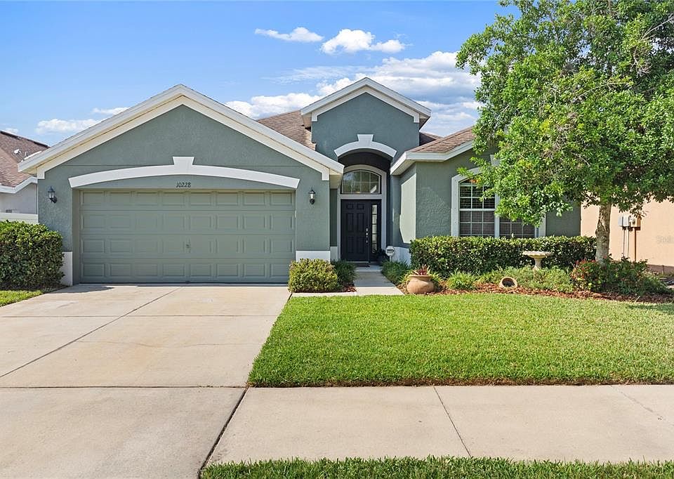 1st image of 10228 Avelar Ridge Dr