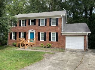 1237 E Springhill Ct, Cary, NC 27511