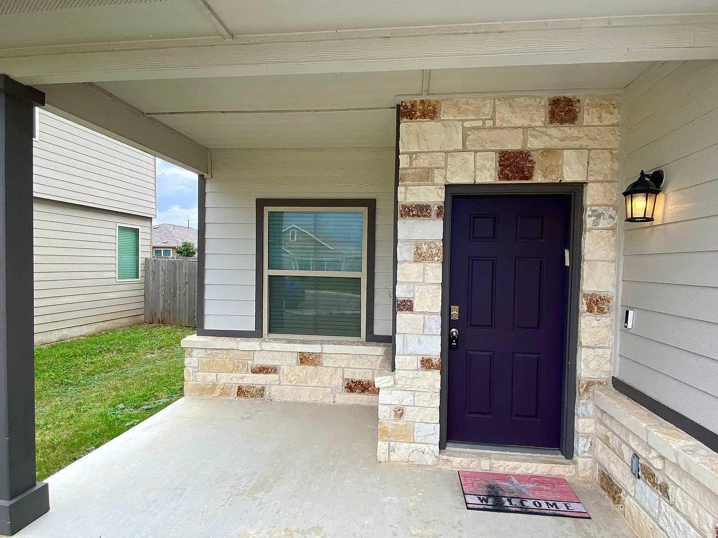 Great space w/ upstairs loft area as well! 1st floor primary bedroom! — Photo 2