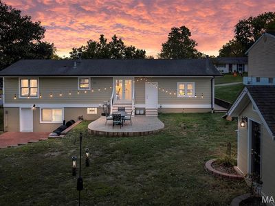 4301 Heinle Dr, Saint Louis, MO, 63129