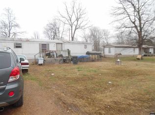 204 Cherry St, Hornbeak, TN 38232