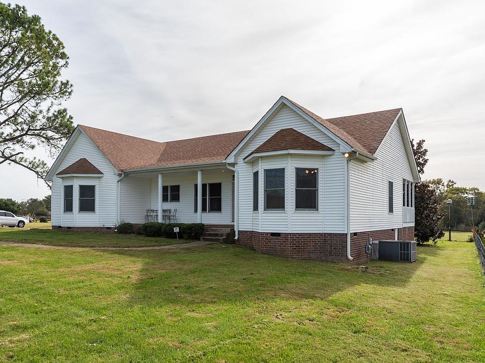 1st image of 1207 Gibbs Ln