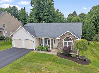 3295 Oak Brook Rd, Baldwinsville, NY 13027